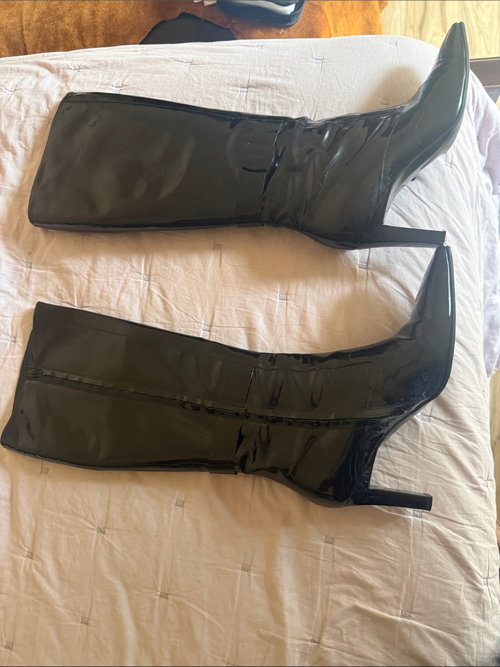 Boots - Picture 3 of 5